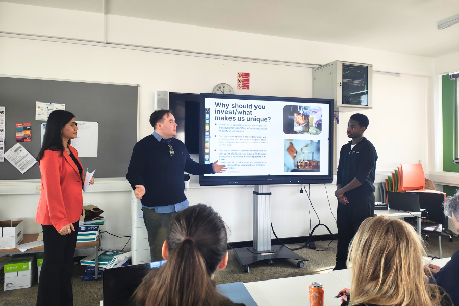 Business students taking part in Dragon's Den style challenge