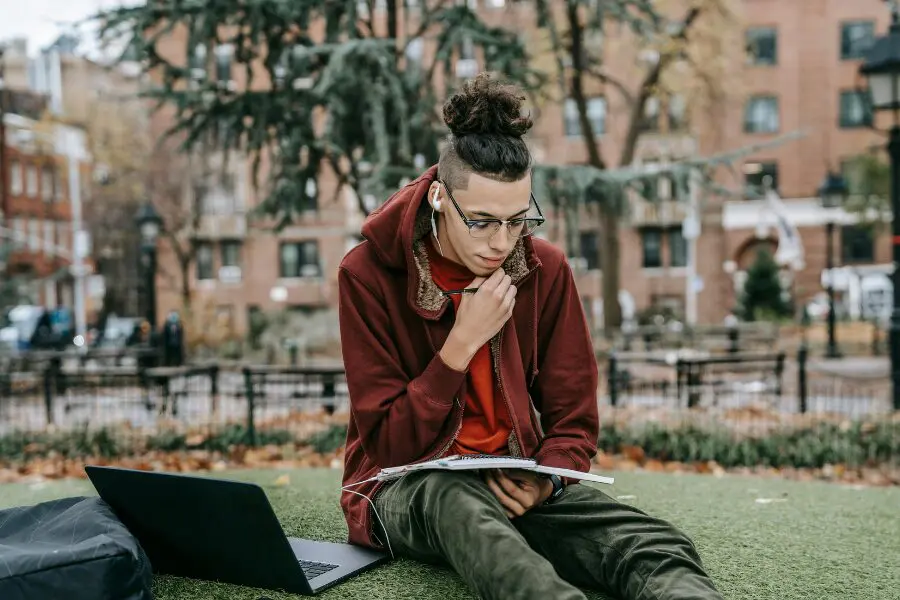 Young man studying - Photo by Keira Burton via Pexels