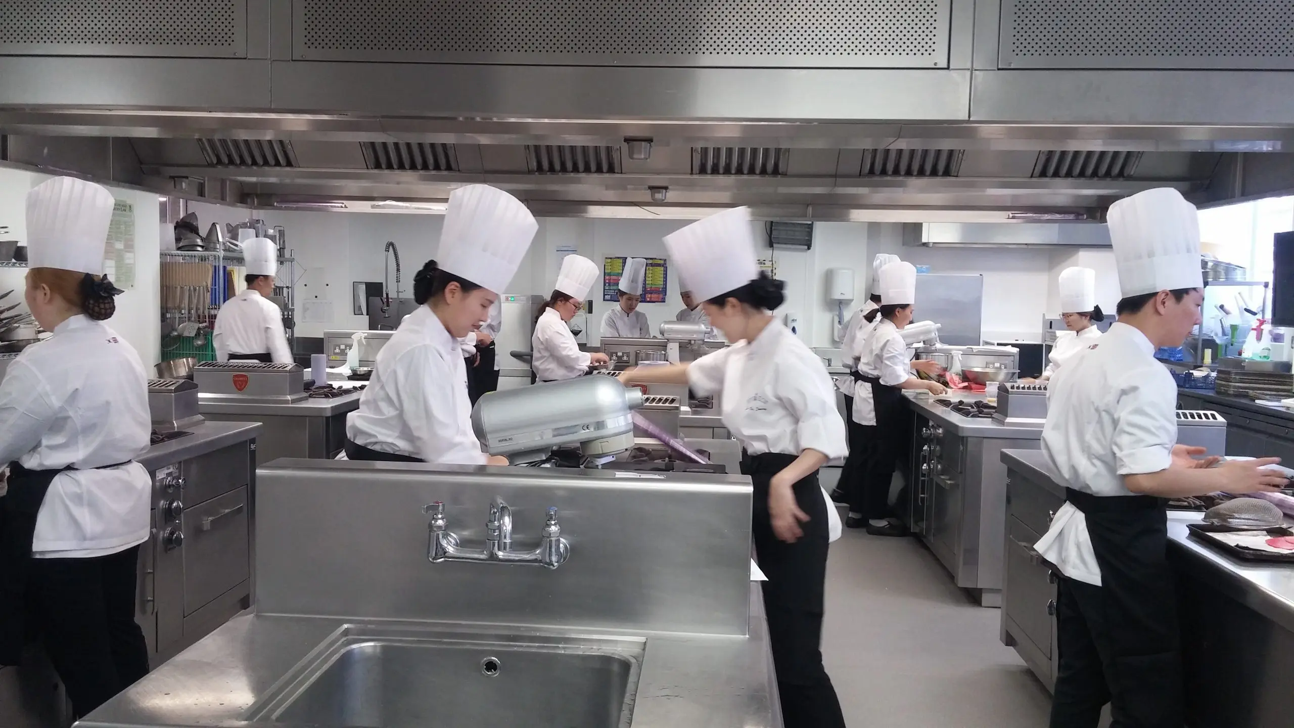 Westminster Kingsway College delivers bespoke hospitality training Programme for students from Hyejeon College, Korea